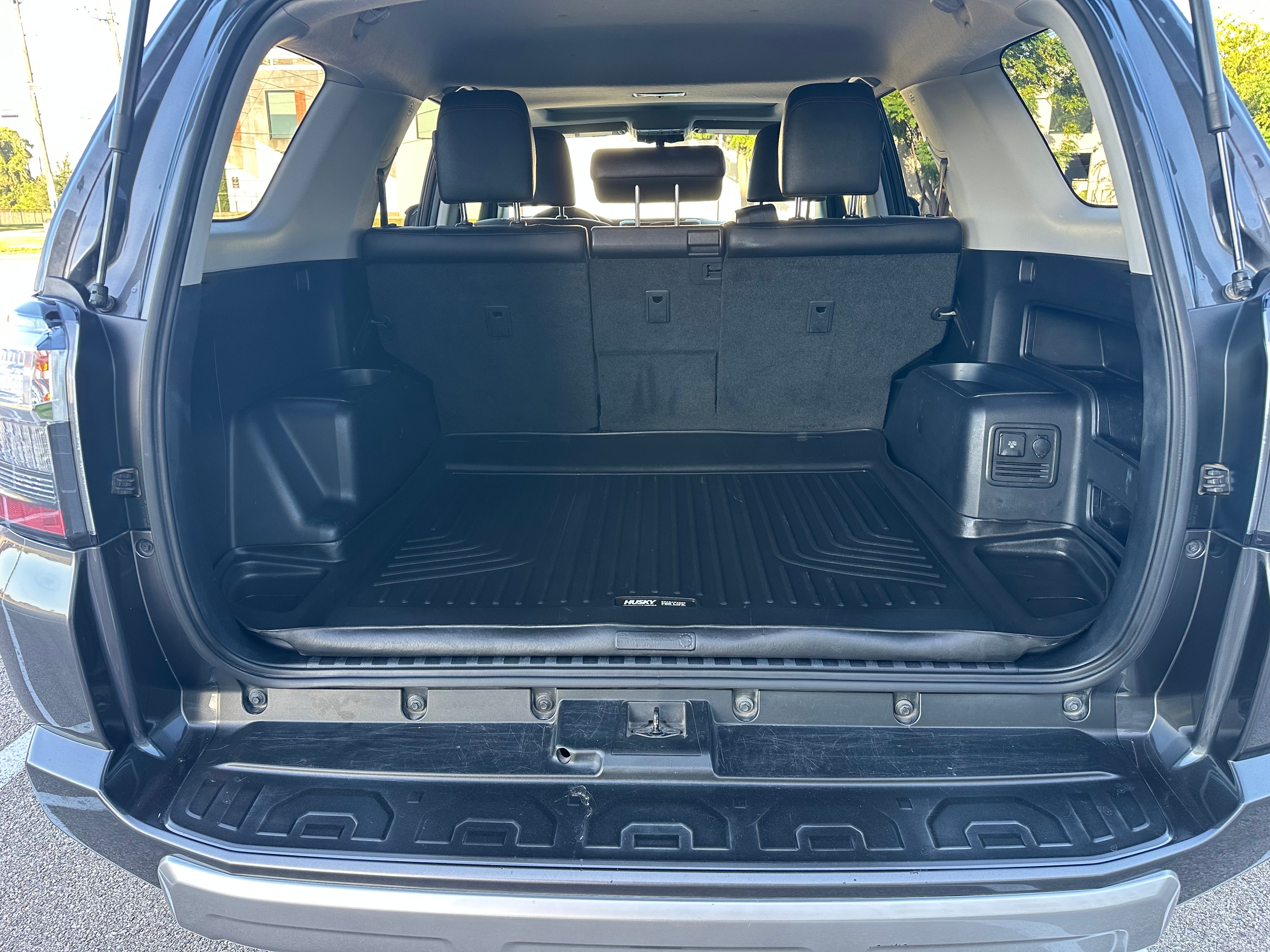 Used 2017 Toyota 4Runner TRD Off-Road Premium AWD/4WD image 20
