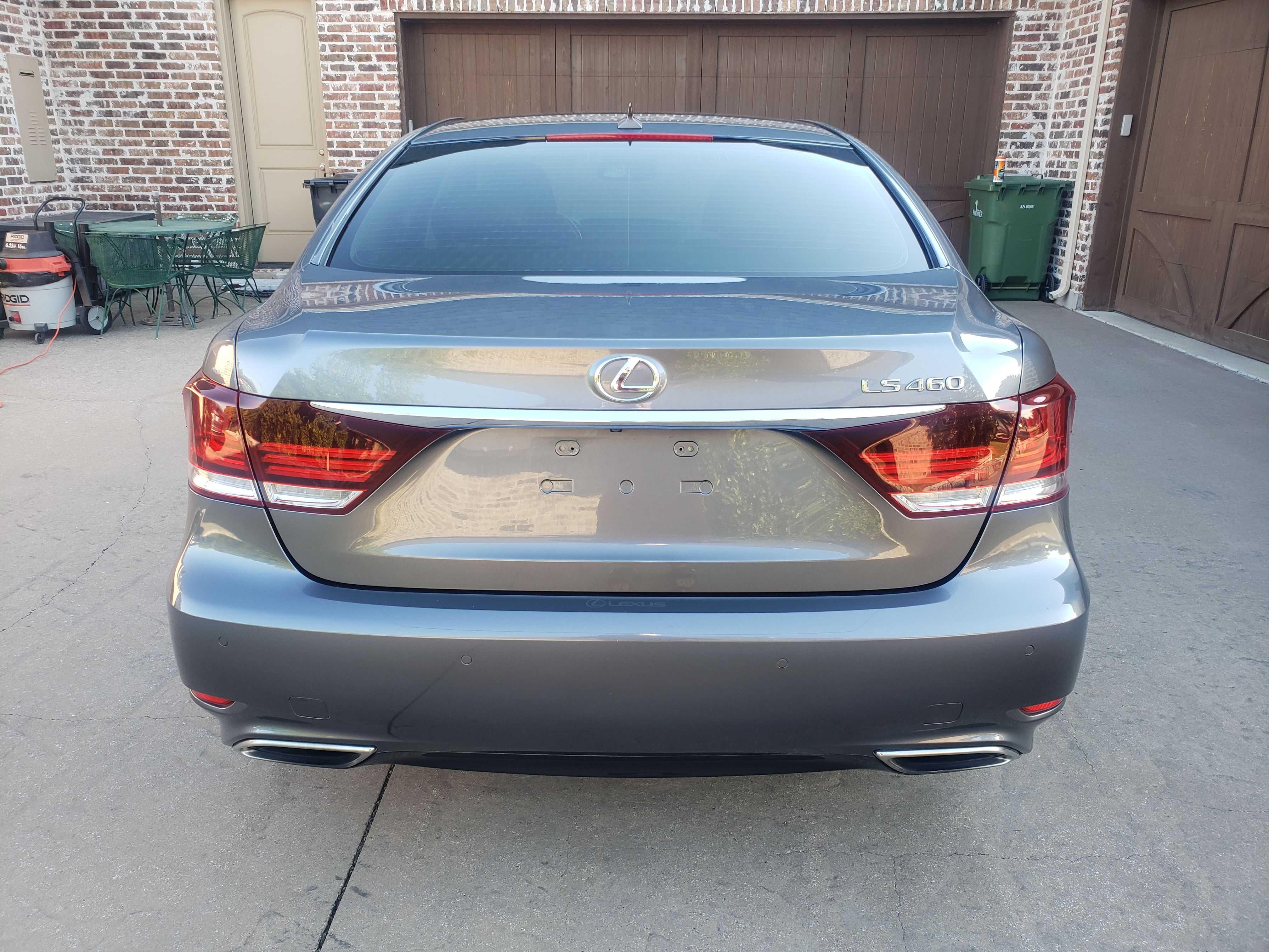 Used 2013 Lexus LS 460 RWD image 4