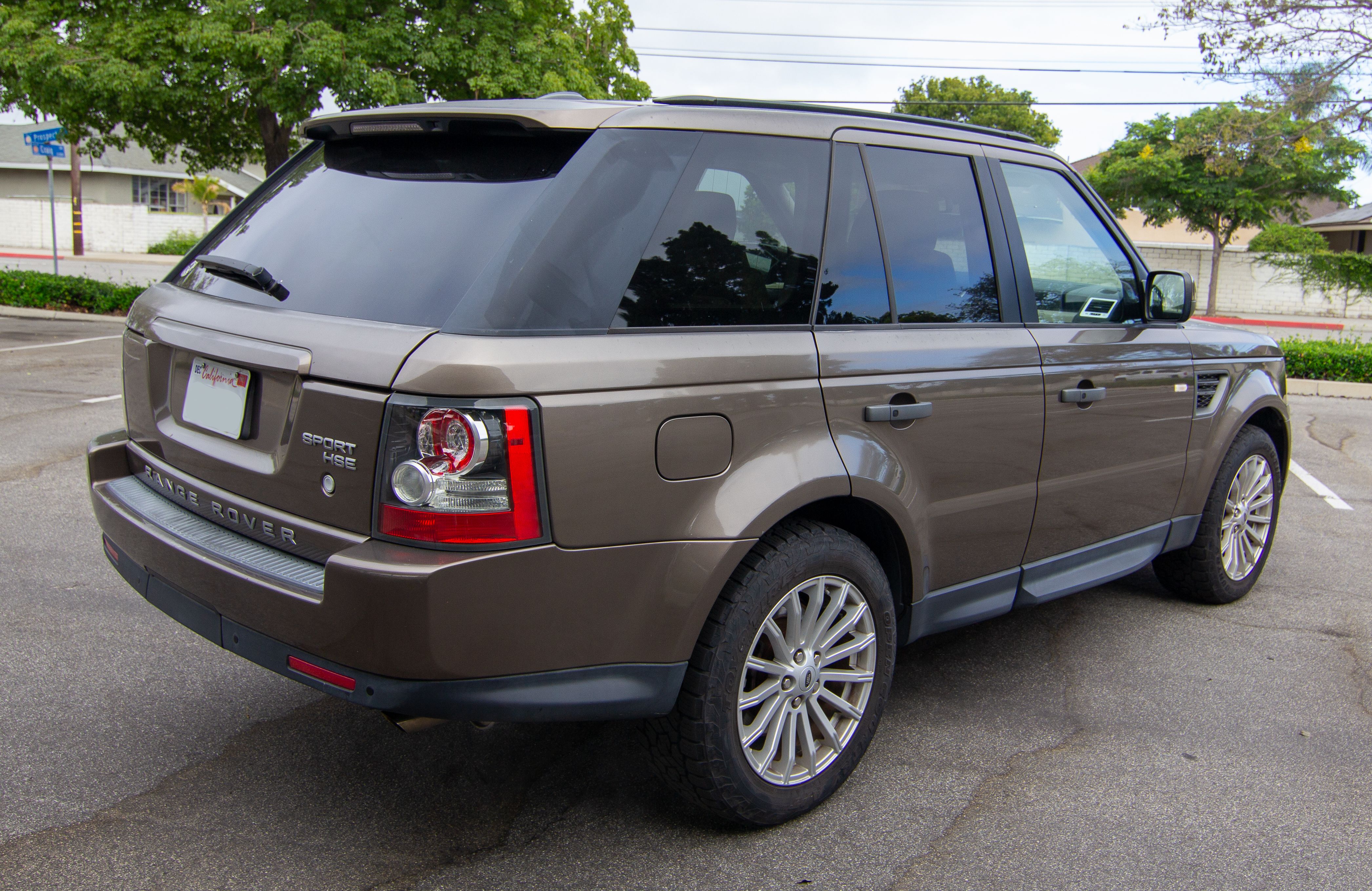 Used 2010 Land Rover Range Rover Sport HSE AWD/4WD image 5