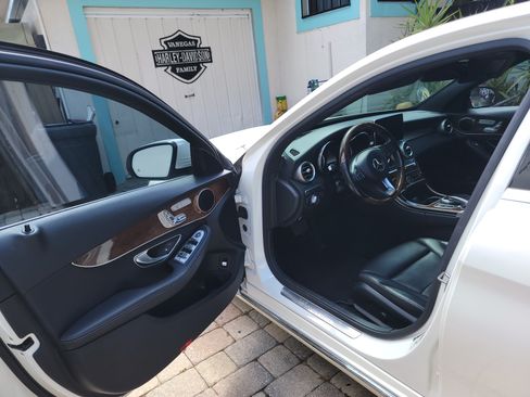 Used 2018 Mercedes-Benz C 300 Sedan image 12
