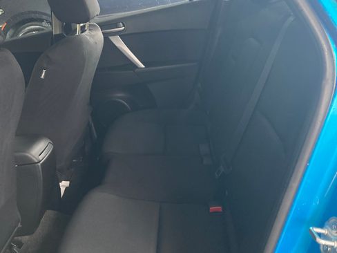 Used 2011 MAZDA MAZDA3 s Sport FWD image 11