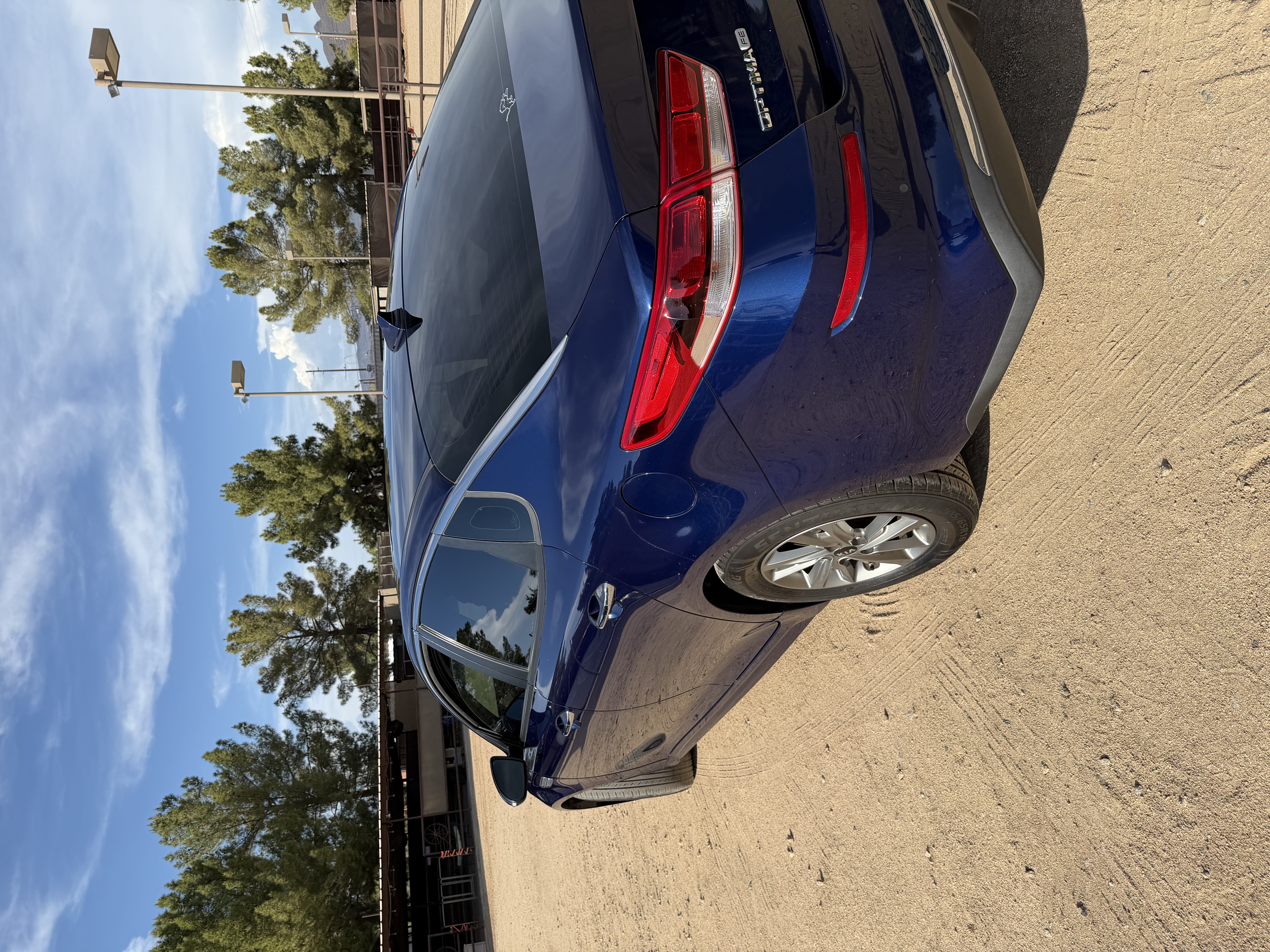 Used 2019 Kia Optima LX FWD image 5