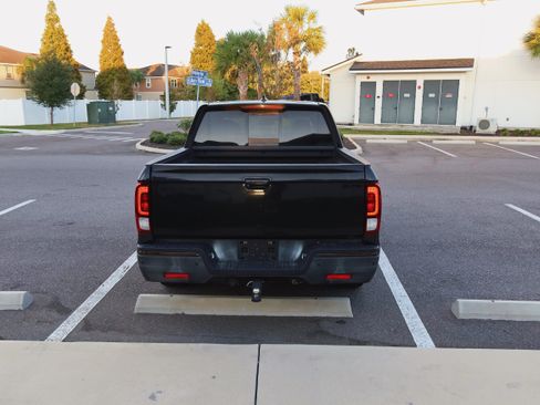 Used 2017 Honda Ridgeline Black Edition image 8