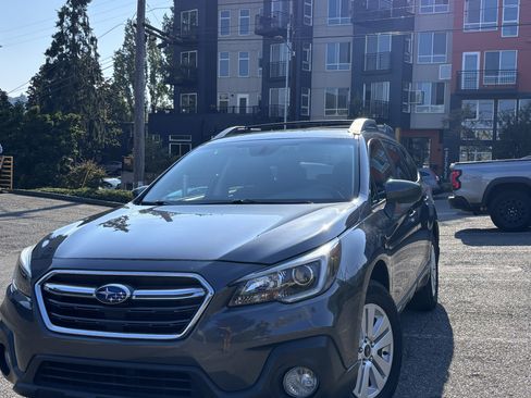 Used 2019 Subaru Outback 2.5i Premium AWD/4WD image 9