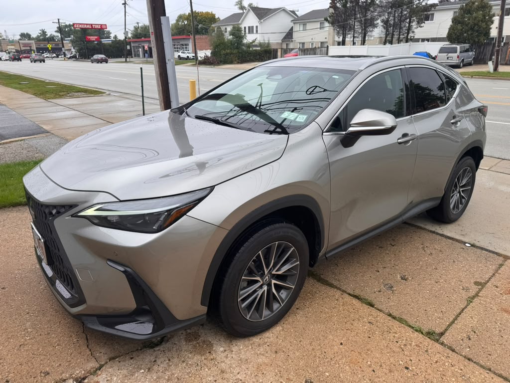 Used 2023 Lexus NX 350 AWD image 5