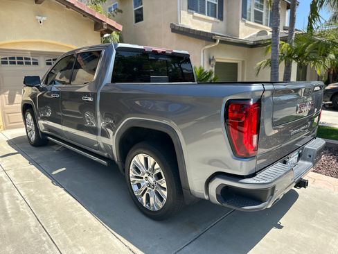 Used 2020 GMC Sierra 1500 Denali w/ Denali Ultimate Package AWD/4WD image 6