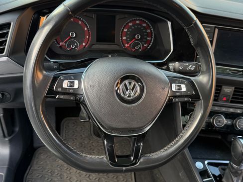 Used 2019 Volkswagen Jetta SE image 6