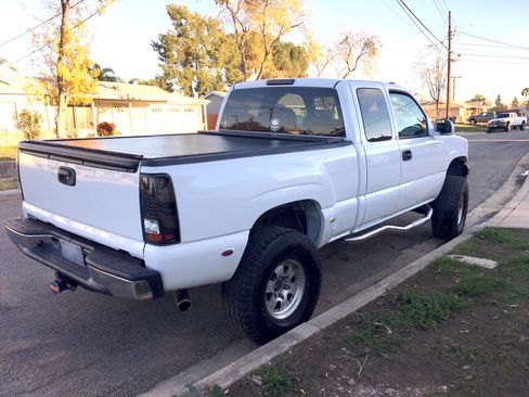 Used 2002 Chevrolet Silverado 1500 LT image 9