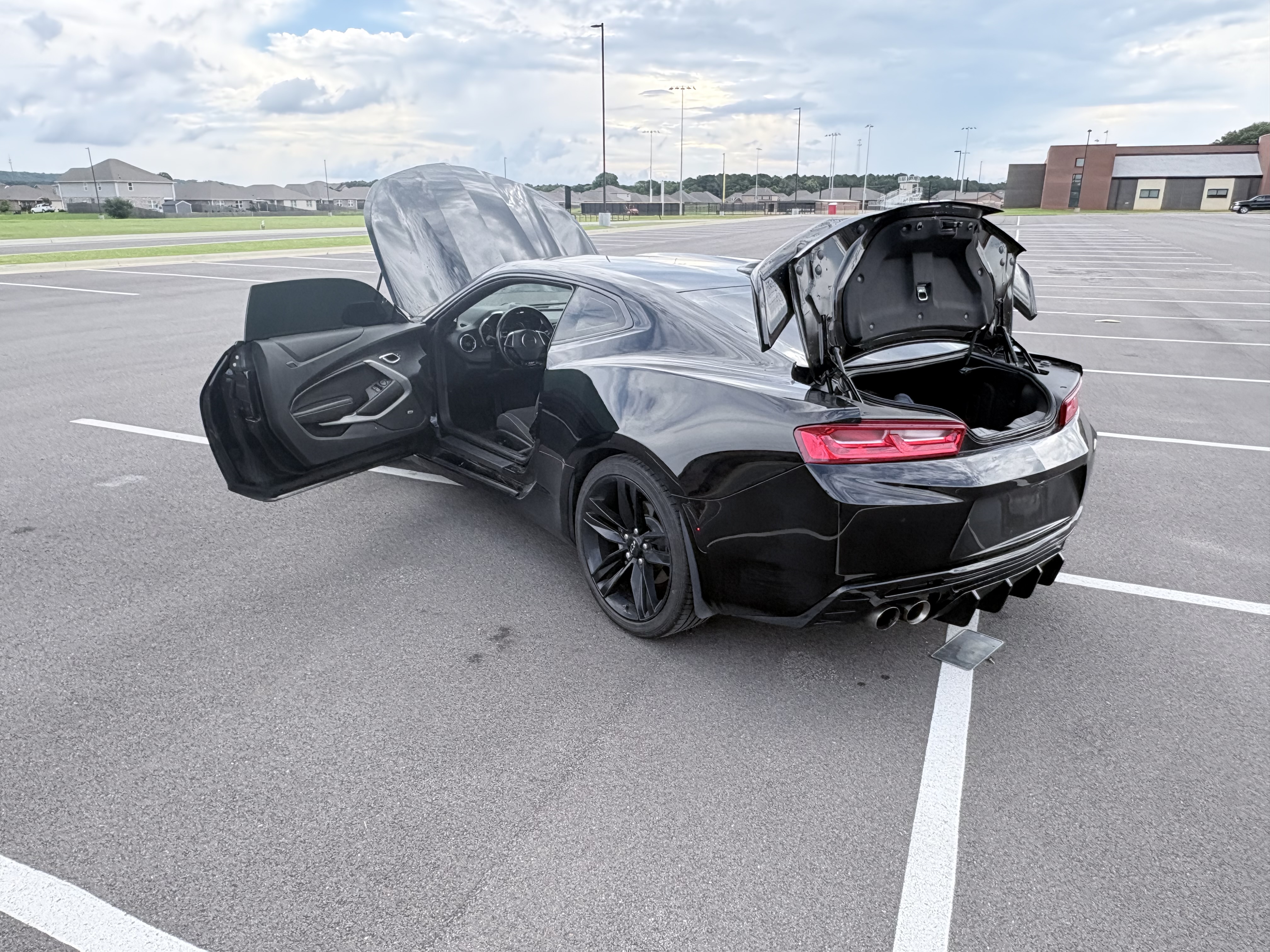 Used 2018 Chevrolet Camaro LT w/ RS Package RWD image 5