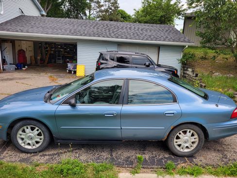 Used 2005 Mercury Sable GS FWD image 5