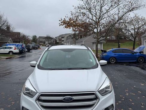 Used 2018 Ford Escape SEL image 12