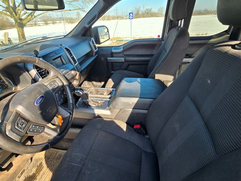 Used 2015 Ford F150 XLT w/ Equipment Group 301A Mid image 8