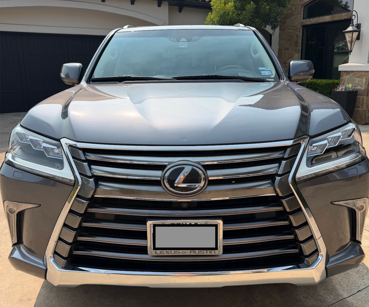 Used 2016 Lexus LX 570 4WD w/ Luxury Package image 7