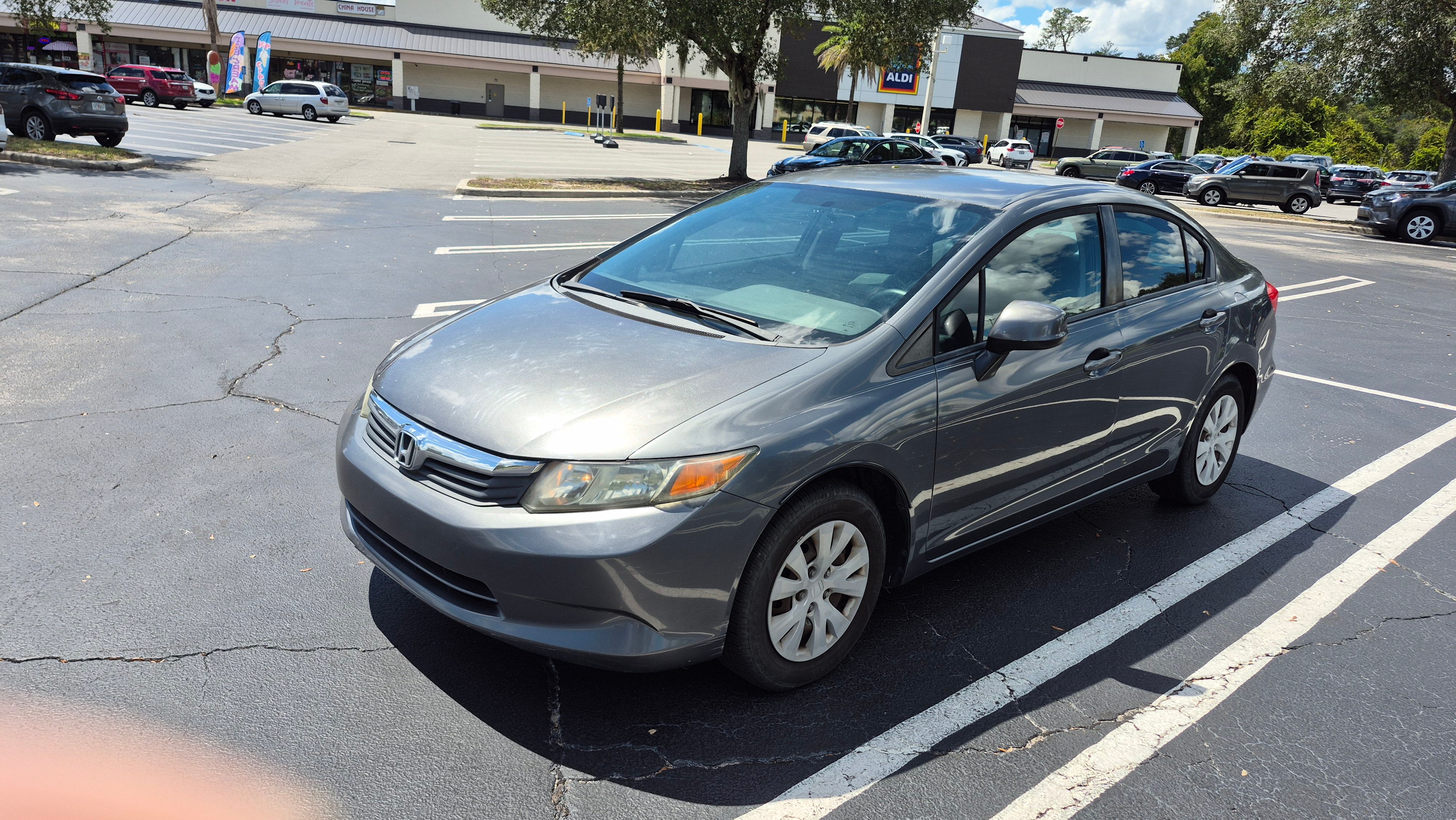 Used 2012 Honda Civic LX image 1