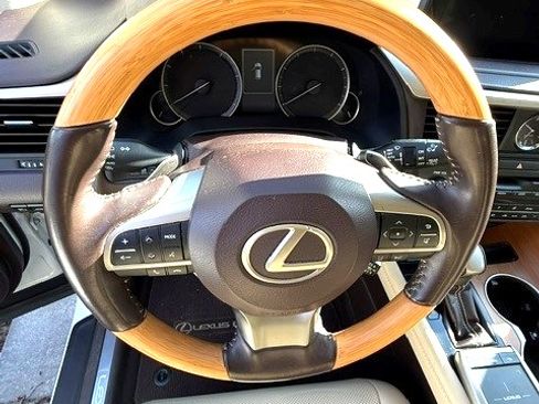 Used 2020 Lexus RX 350 AWD w/ Premium Package image 12
