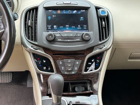 Used 2016 Buick LaCrosse Premium w/ Driver Confidence Package #1 FWD image 10