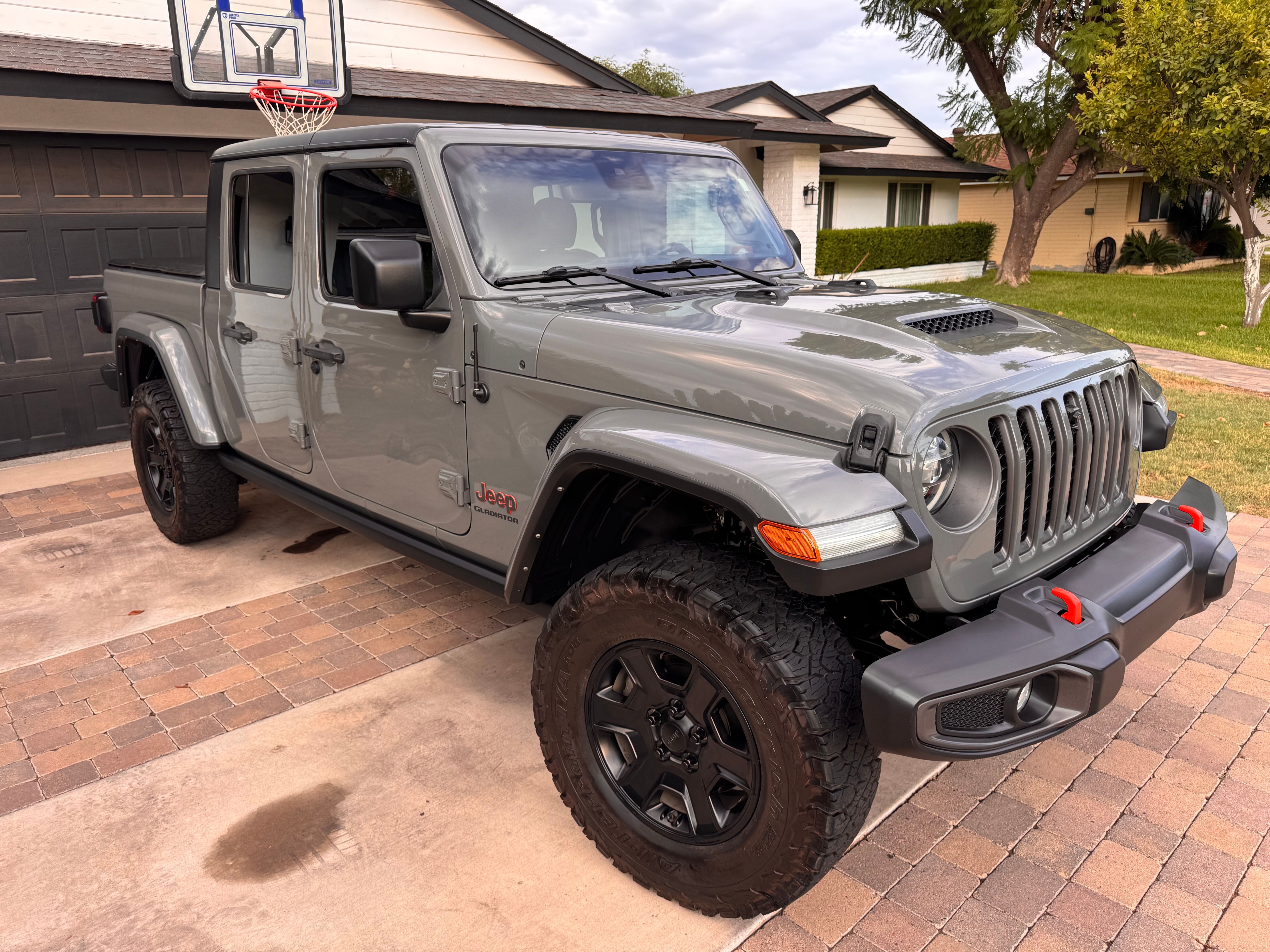 Used 2022 Jeep Gladiator Mojave w/ LED Lighting Group AWD/4WD image 2