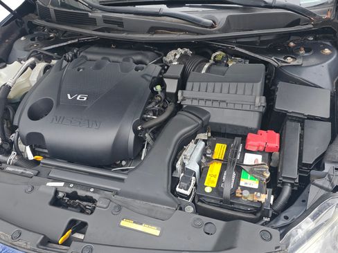 Used 2017 Nissan Maxima Platinum image 30