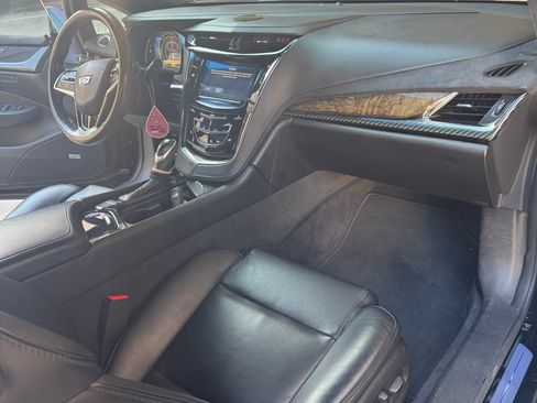 Used 2016 Cadillac ELR w/ Performance Package image 8