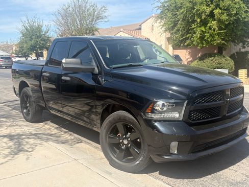 Used 2013 RAM 1500 Express image 1