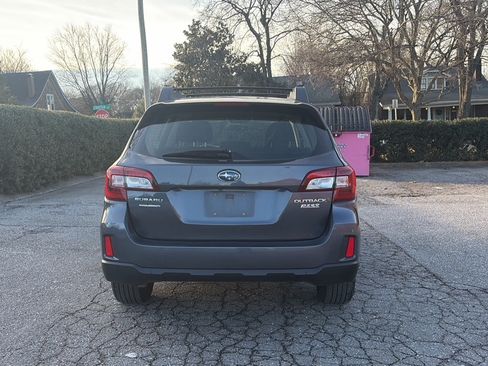Used 2016 Subaru Outback 2.5i image 11