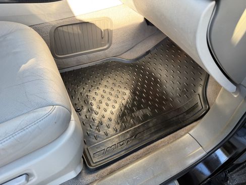 Used 2009 Acura MDX w/ Sport & Entertainment Pkgs image 11