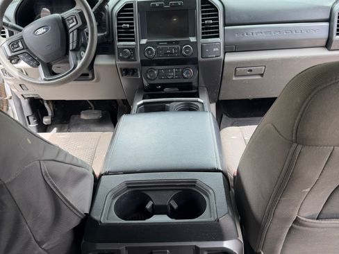 Used 2019 Ford F250 XLT w/ XLT Value Package AWD/4WD image 8