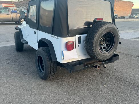 Used 1994 Jeep Wrangler Sport S image 23