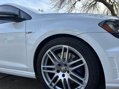 Used 2015 Volkswagen Golf R Hatchback Sedan 4D image 19