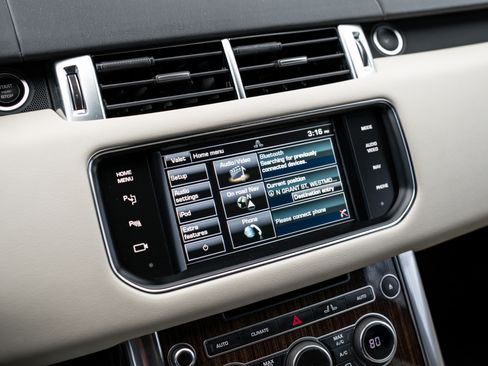 Used 2014 Land Rover Range Rover Sport Supercharged image 19