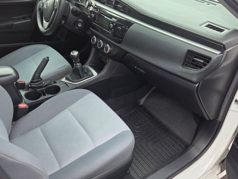 Used 2014 Toyota Corolla L image 13