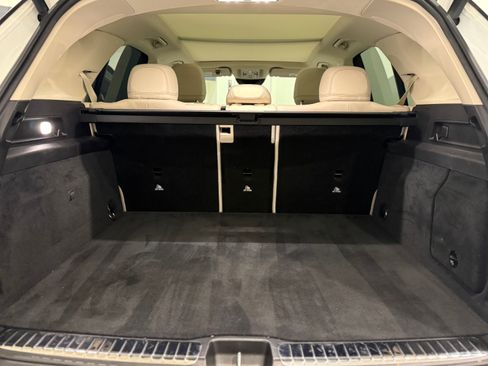 Used 2024 Mercedes-Benz GLE 450e 450e 4MATIC Sport Utility 4D image 13