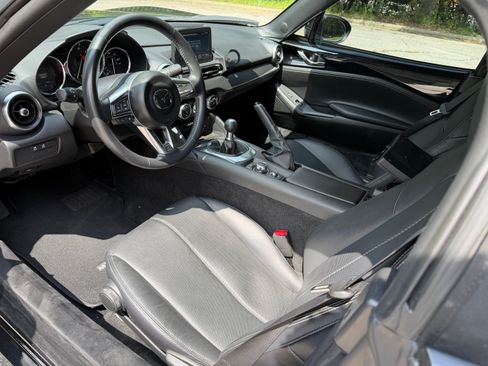Used 2020 MAZDA MX-5 Miata Grand Touring RWD image 14