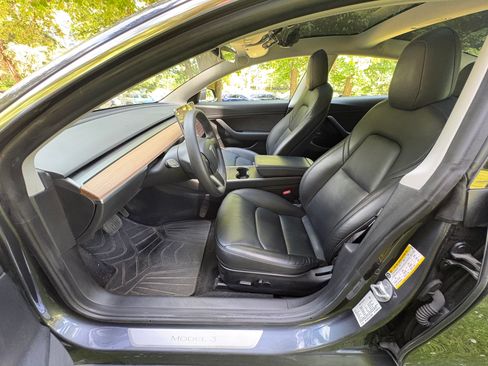 Used 2020 Tesla Model 3 RWD image 15
