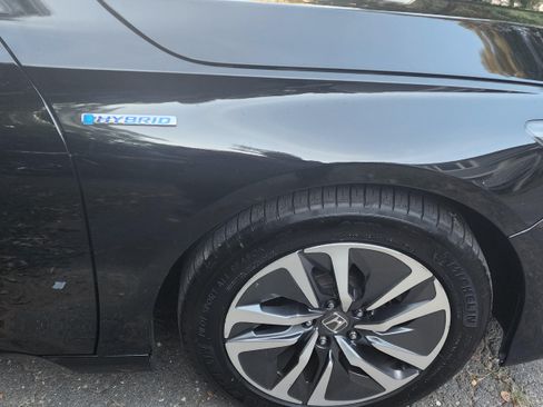 Used 2020 Honda Accord EX image 9