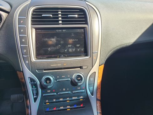 Used 2016 Lincoln MKX Reserve image 6