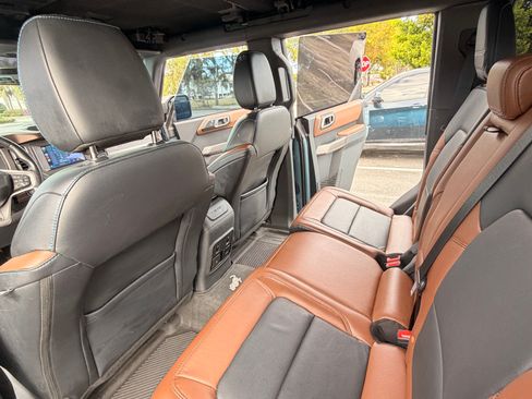 Used 2022 Ford Bronco Outer Banks image 28