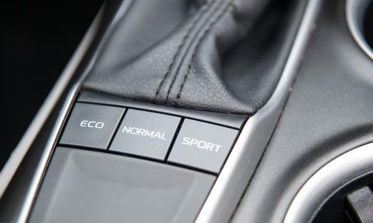 Used 2024 Toyota Camry LE w/ Convenience Package FWD image 14