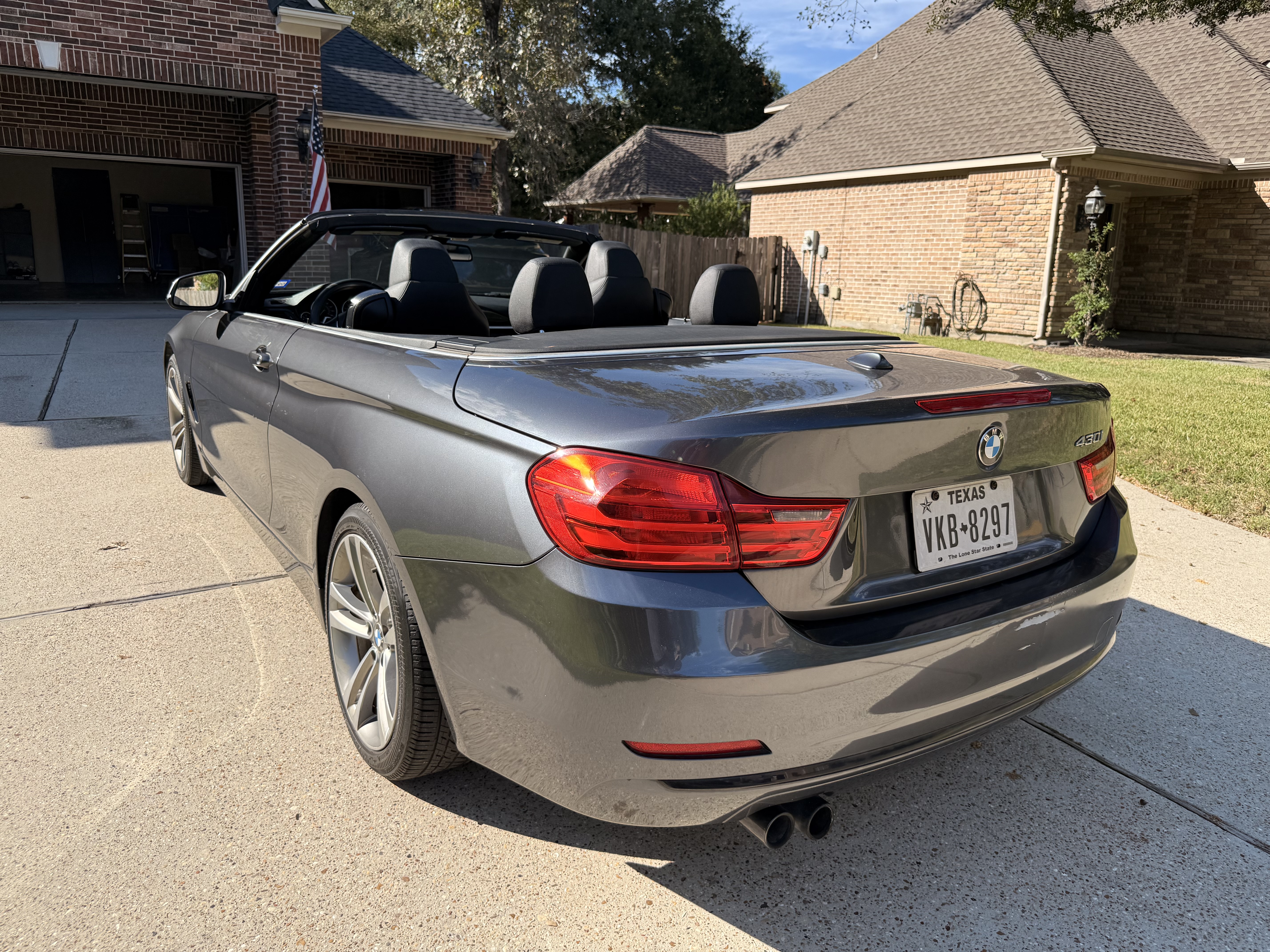 Used 2017 BMW 430i Convertible RWD image 4
