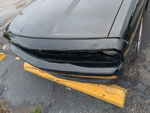 Used 2012 Dodge Challenger SXT image 5