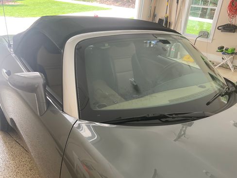 Used 2007 Pontiac Solstice Convertible w/ Premium Package RWD image 16