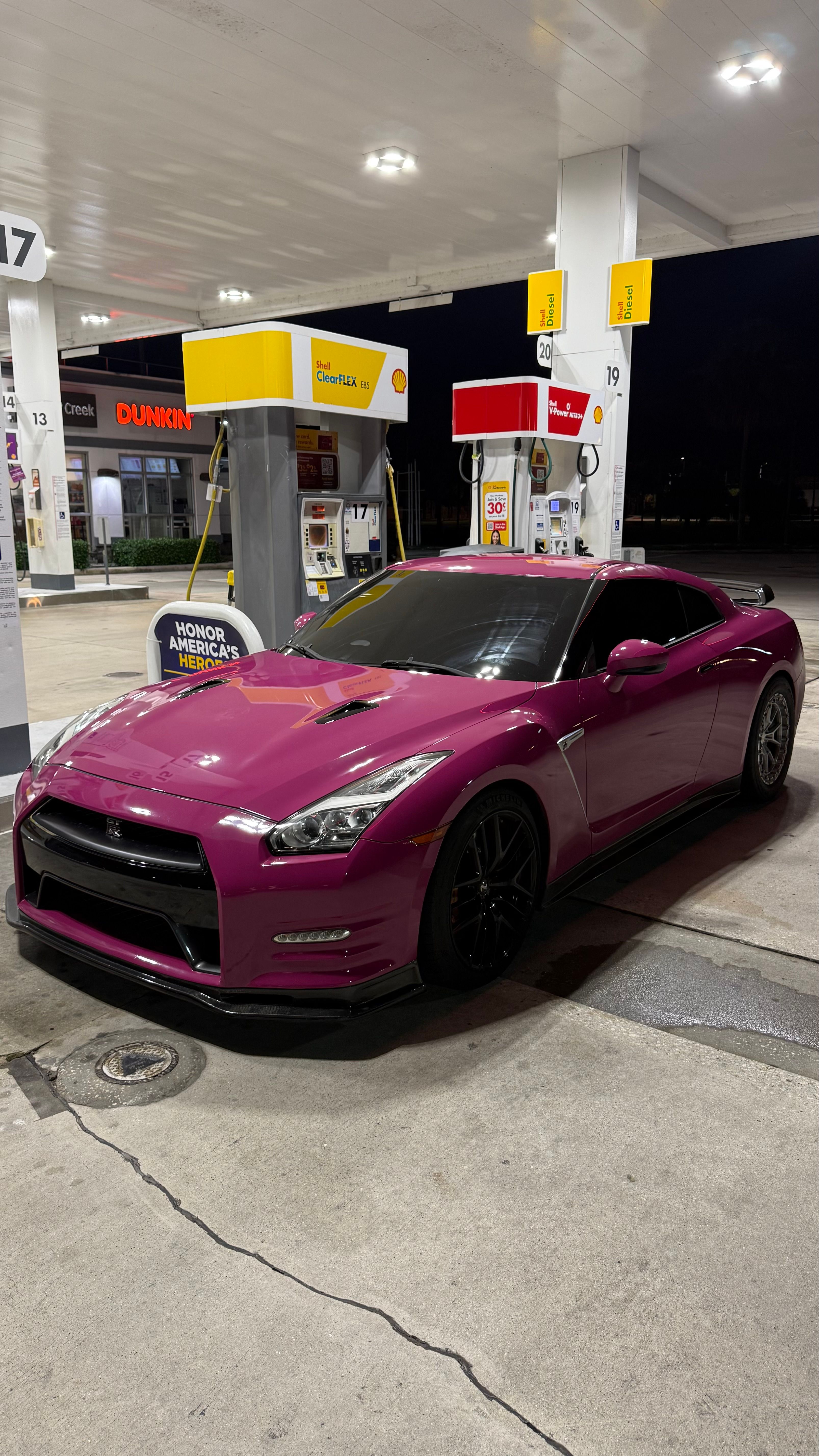 Used 2015 Nissan GT-R Premium AWD/4WD image 4