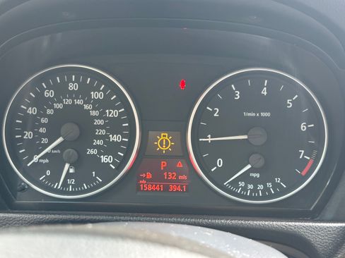Used 2006 BMW 325i Sedan RWD image 1