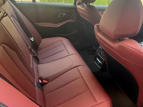 Used 2024 BMW 330i Sedan w/ M Sport Package RWD image 7