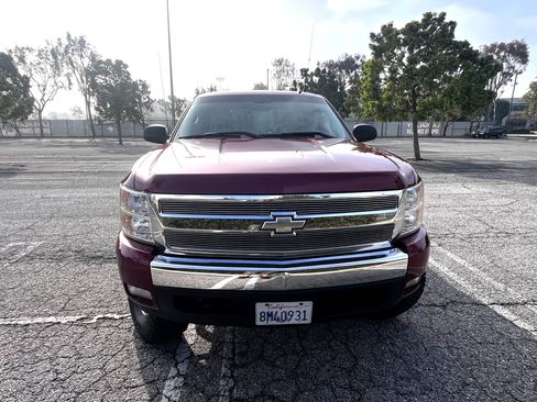 Used 2007 Chevrolet Silverado 1500 LT w/ 1LT Convenience Package image 10