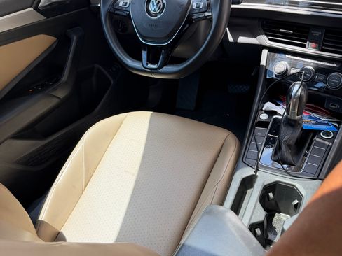 Used 2019 Volkswagen Jetta SE FWD image 22