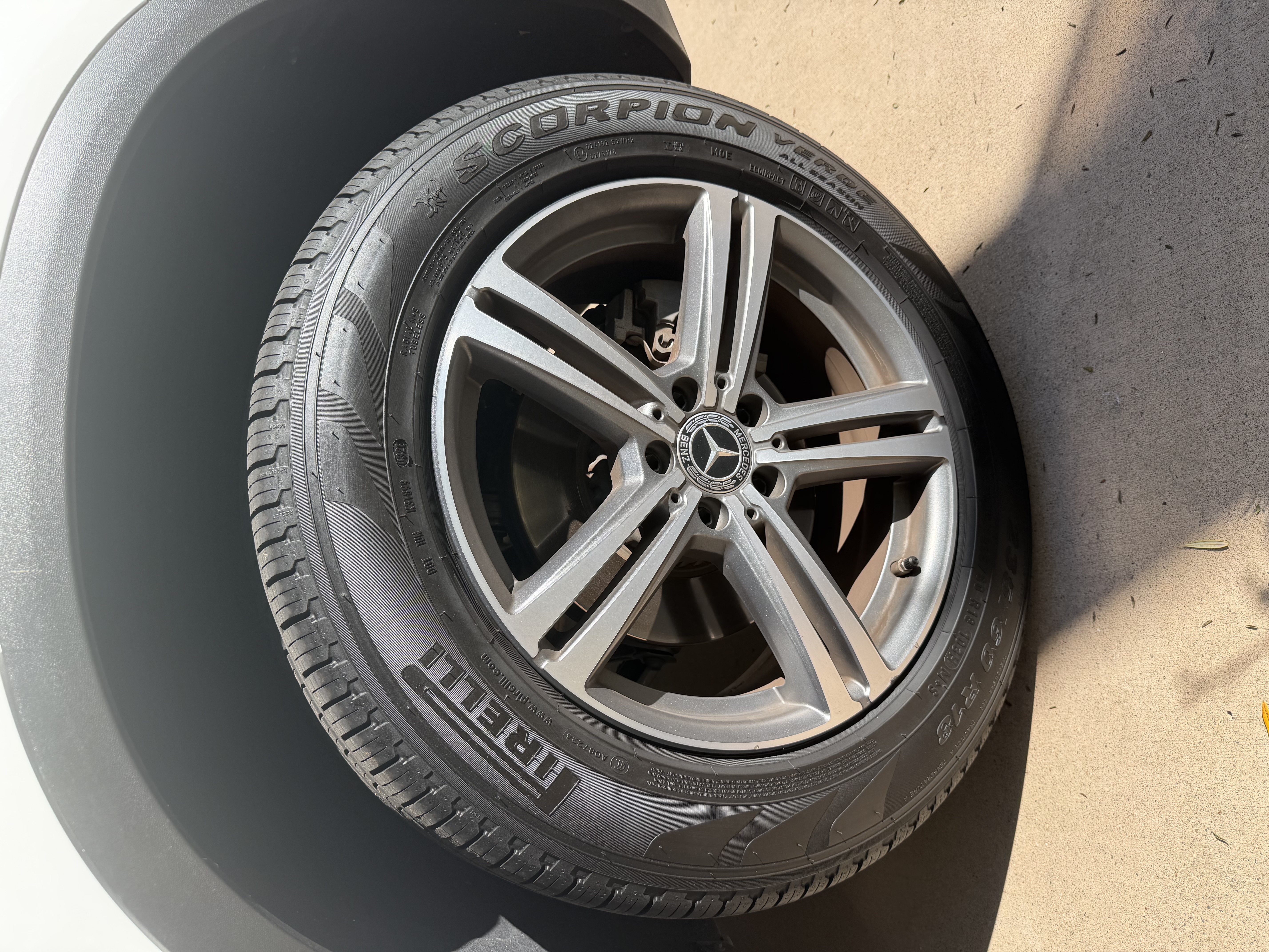 Used 2020 Mercedes-Benz GLC 300 image 6