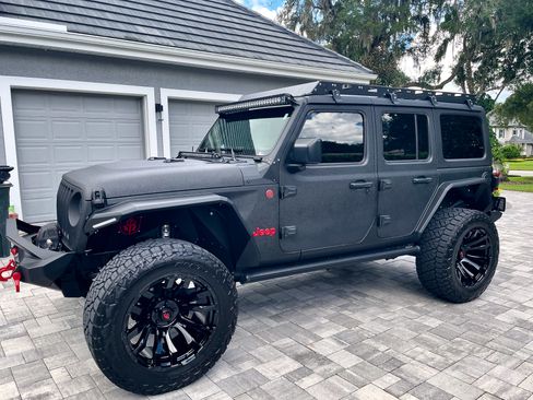 Used 2022 Jeep Wrangler Unlimited Sport AWD/4WD image 1