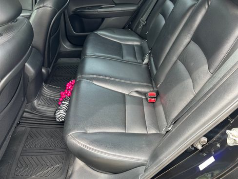 Used 2014 Honda Accord Sport image 8