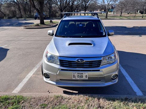 Used 2009 Subaru Forester 2.5XT Limited w/ Popular Equipment Group 1B image 2